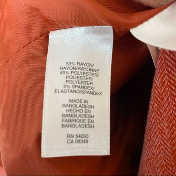 GORGEOUS Anne Klein blazer! Stretch fabric size 4P. - Picture 9 of 13